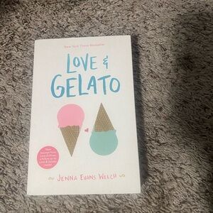 Love & Gelato Book by Jenna Evans Welch